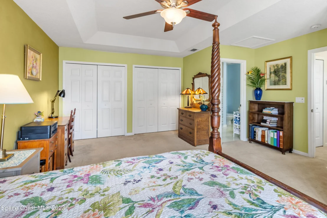 Photo of Unit 101 at 910 Luminary Circle