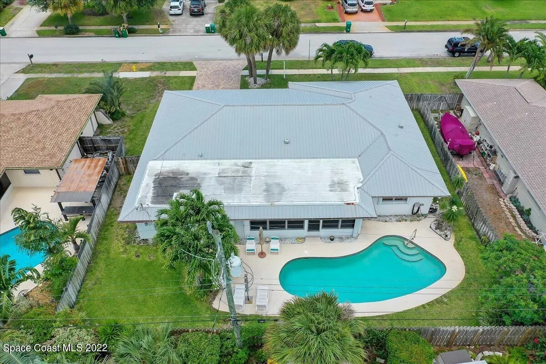 Photo of 680 Verbenia Drive