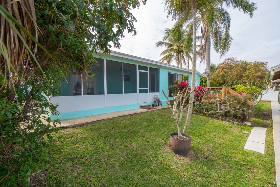 Photo of 453 Penguin Drive