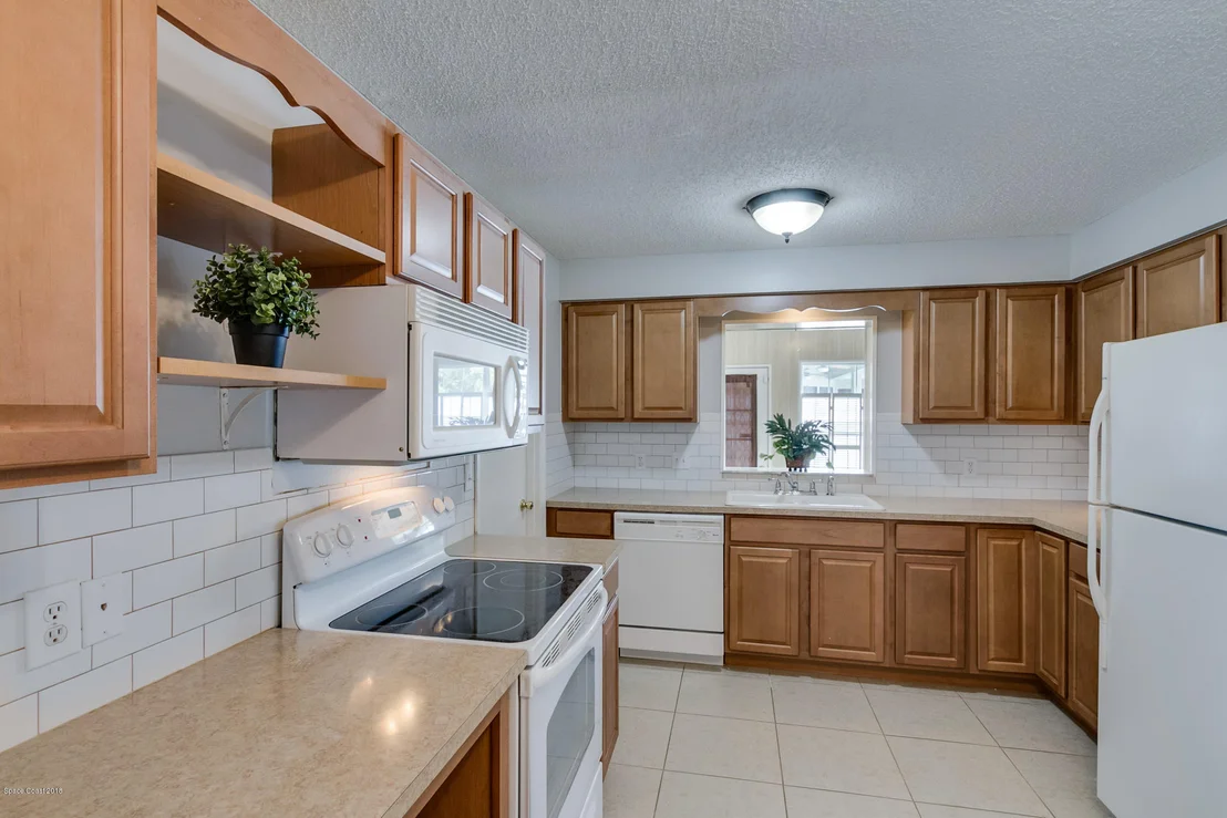 Photo of 6595 Grissom Parkway