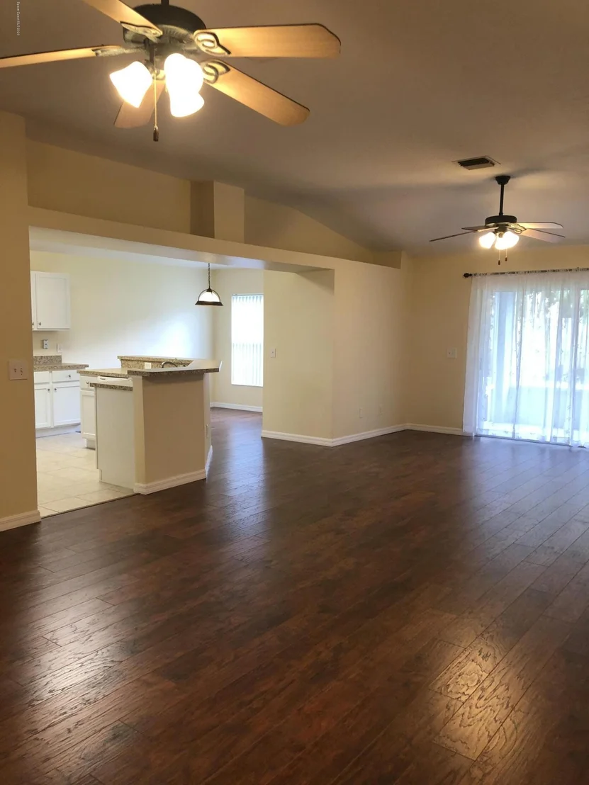 Photo of 8507 Ivanhoe Drive