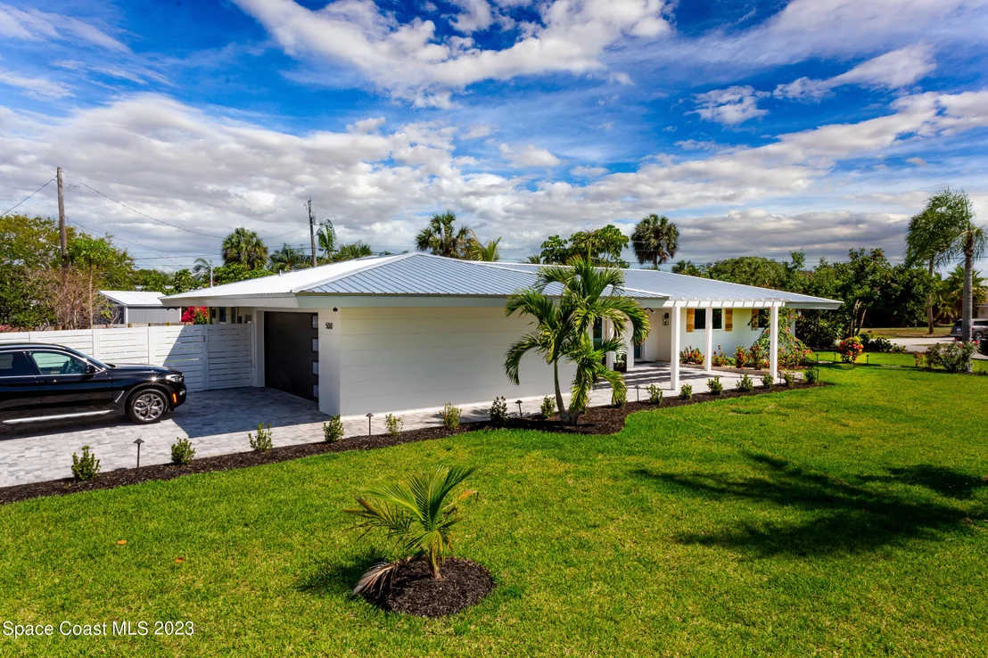 Photo of 500 Hibiscus Trail