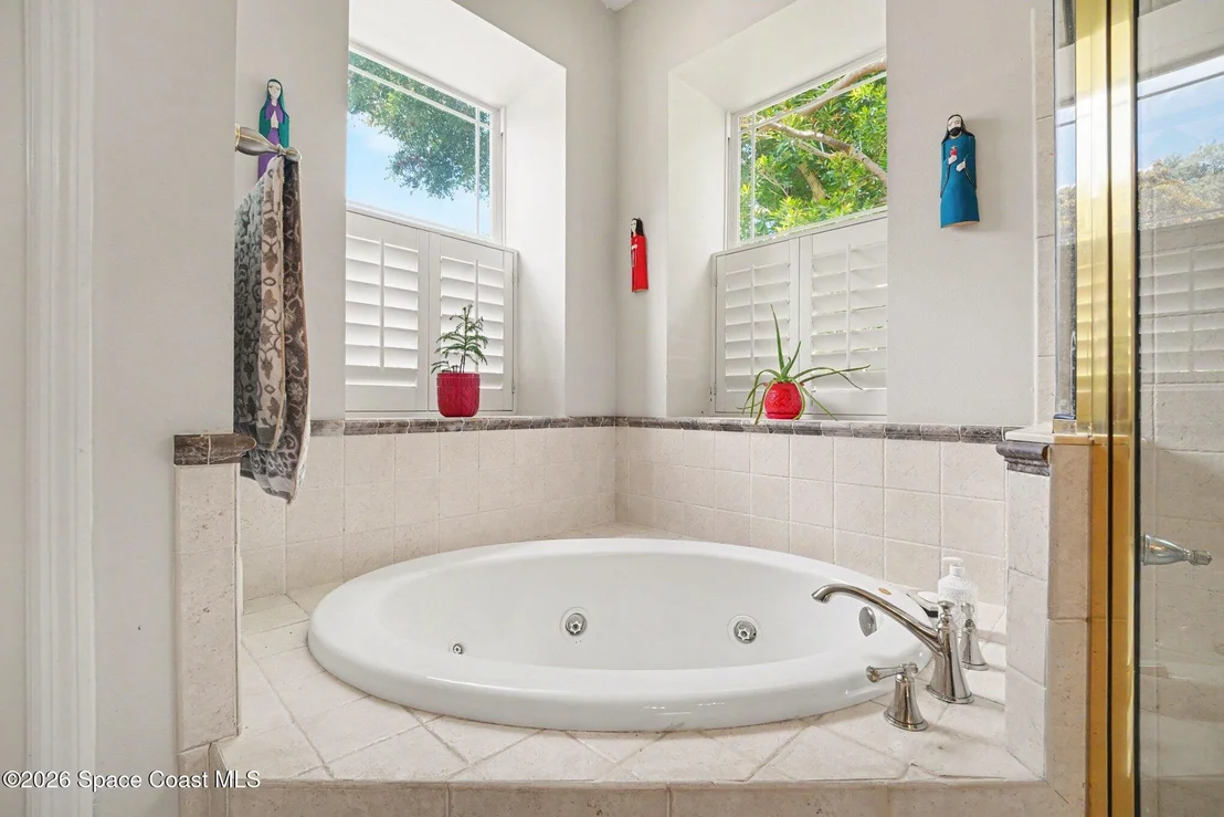 Photo of 10 Wincove Lane