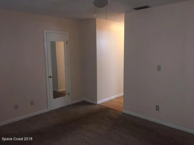 Photo of 280 Allan Lane