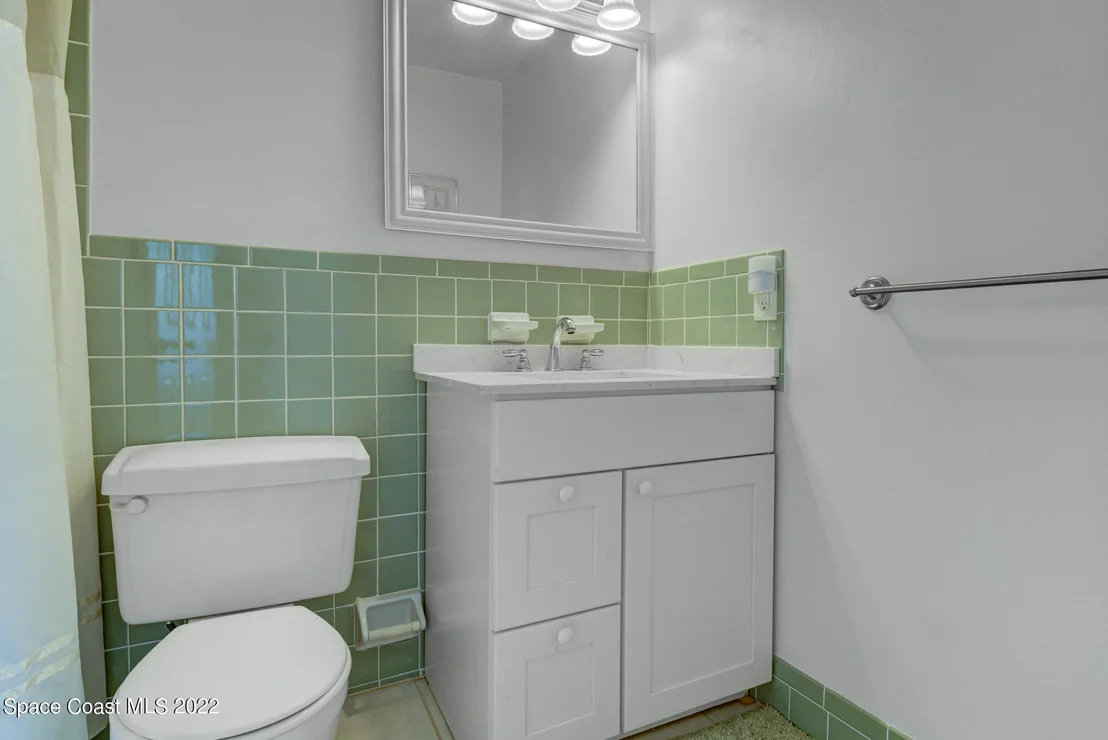 Photo of 2582 Wright Avenue