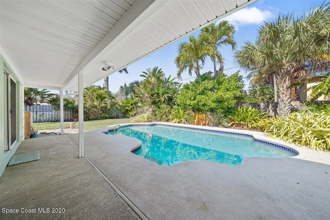 Photo of 602 Hibiscus Trail