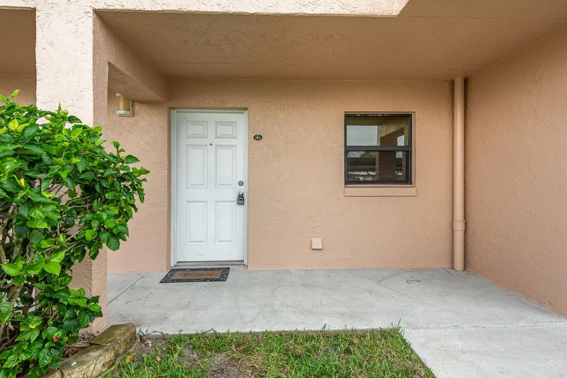 Photo of Unit 1040 at 2390 Ocean Shore Boulevard
