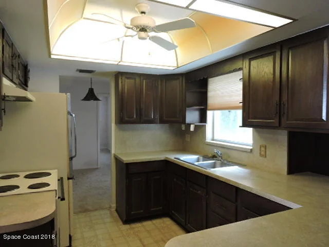 Photo of 217 4th Avenue