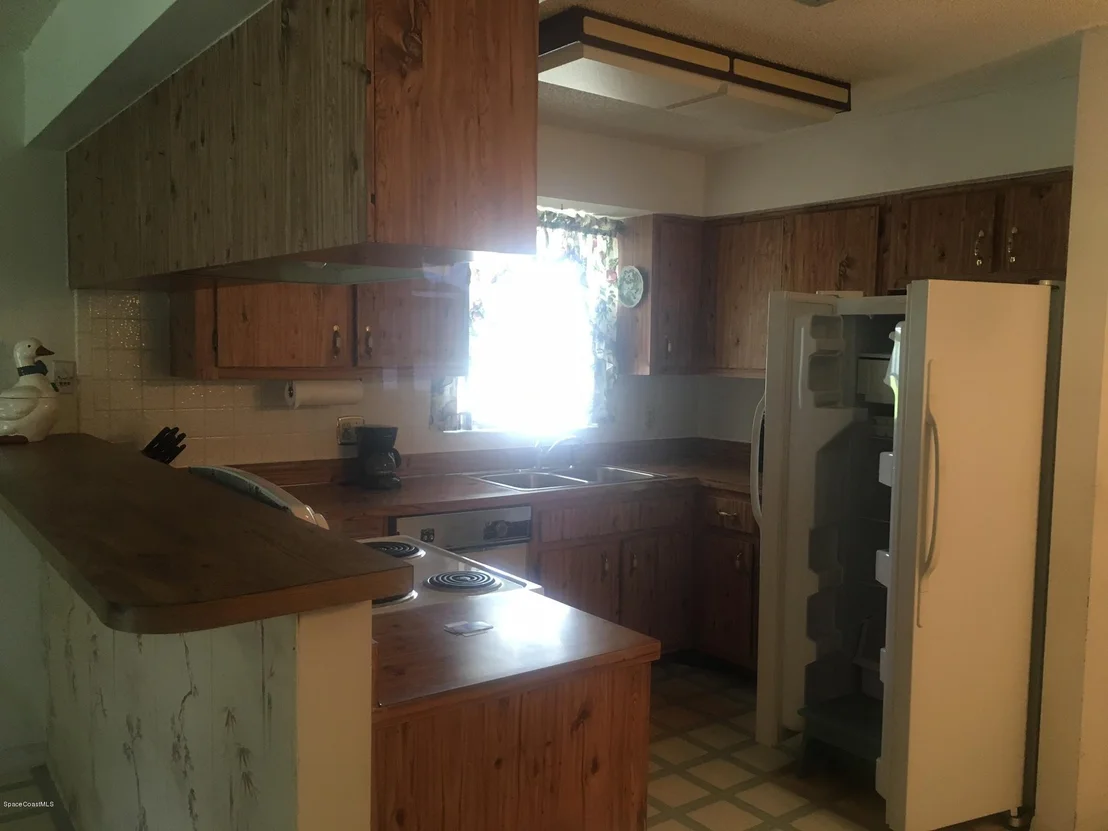 Photo of 655 Walnut Drive