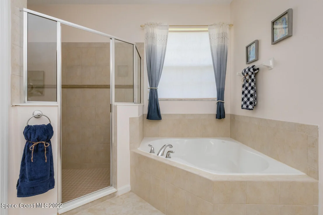Photo of 336 Abernathy Circle