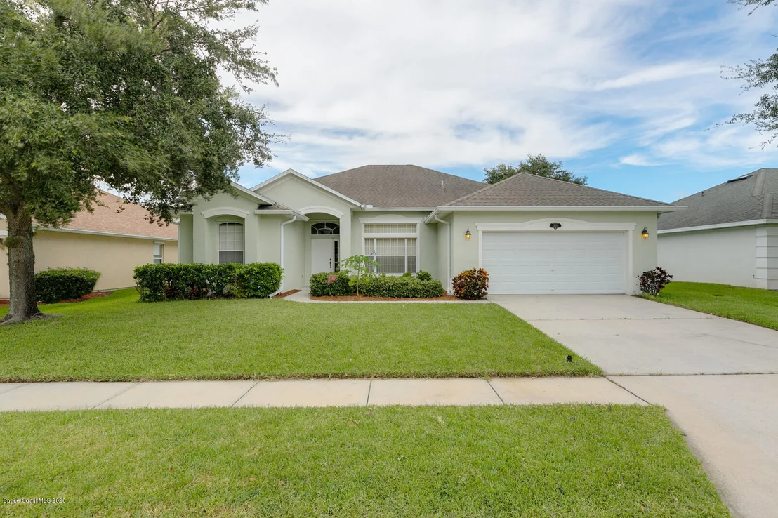 Photo of 1601 Whitman Drive