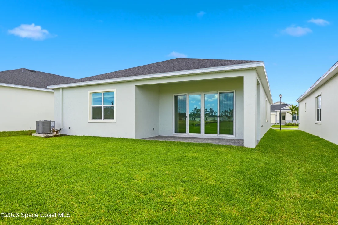 Photo of 923 Veronese Place NW