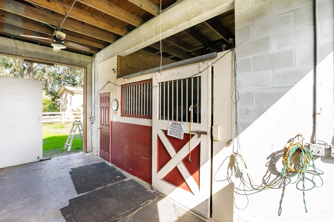 Photo of 2885 Turtle Mound Road