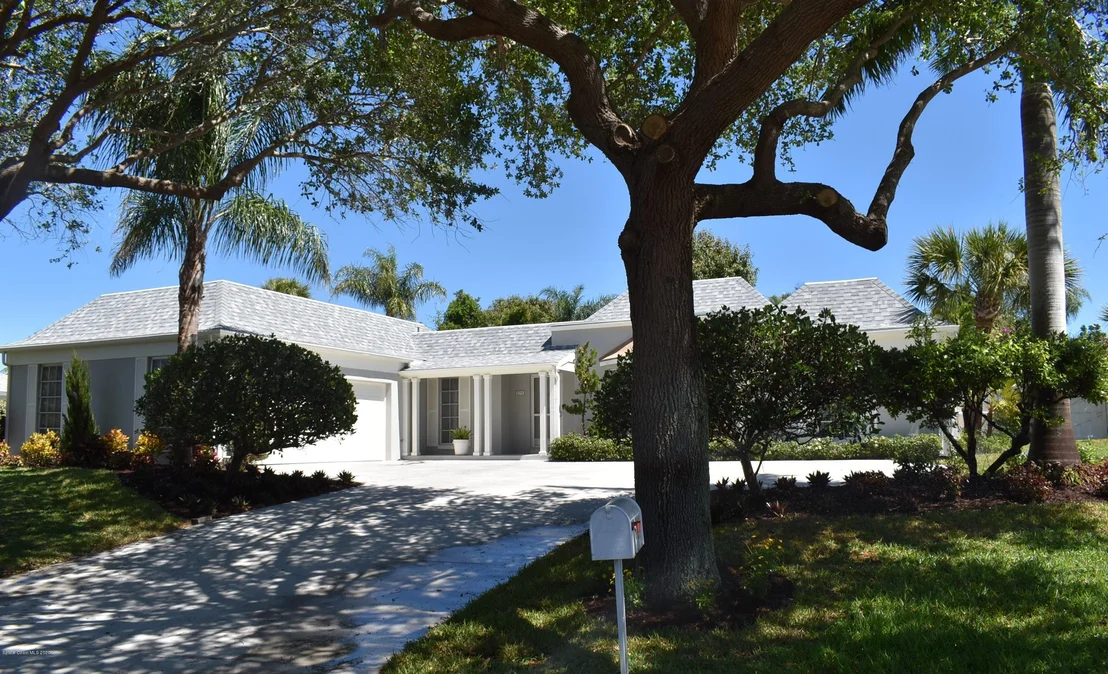 Photo of 876 Norfolk Pine Lane