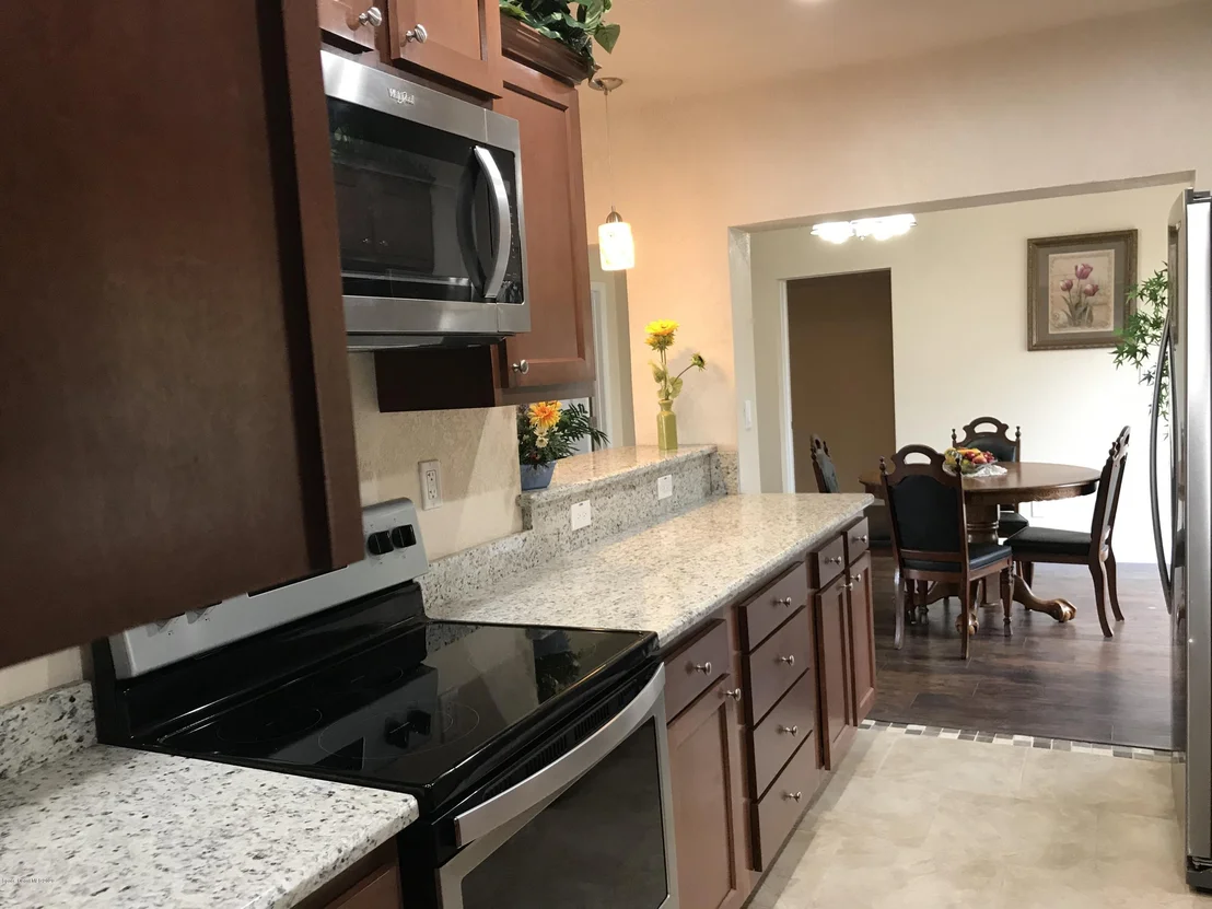 Photo of 3201 Ideal Avenue NE