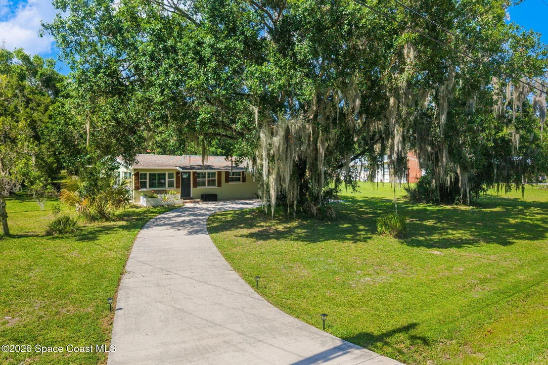 Photo of 4360 Lakeridge Drive