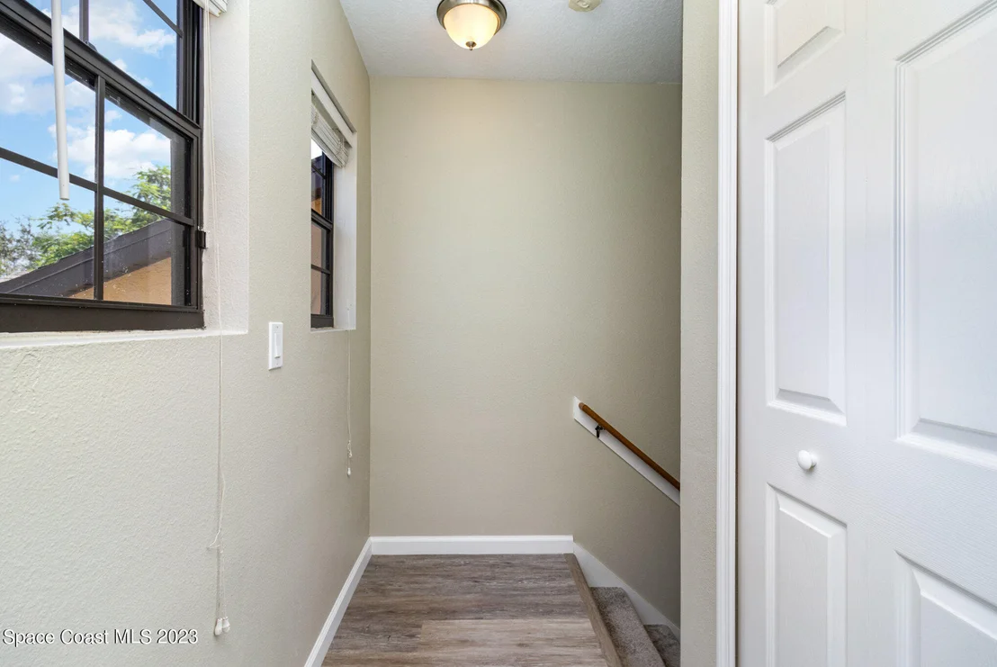 Photo of Unit 103 at 950 Luminary Circle