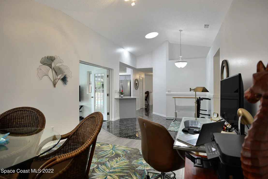 Photo of 4374 S Lakes Circle