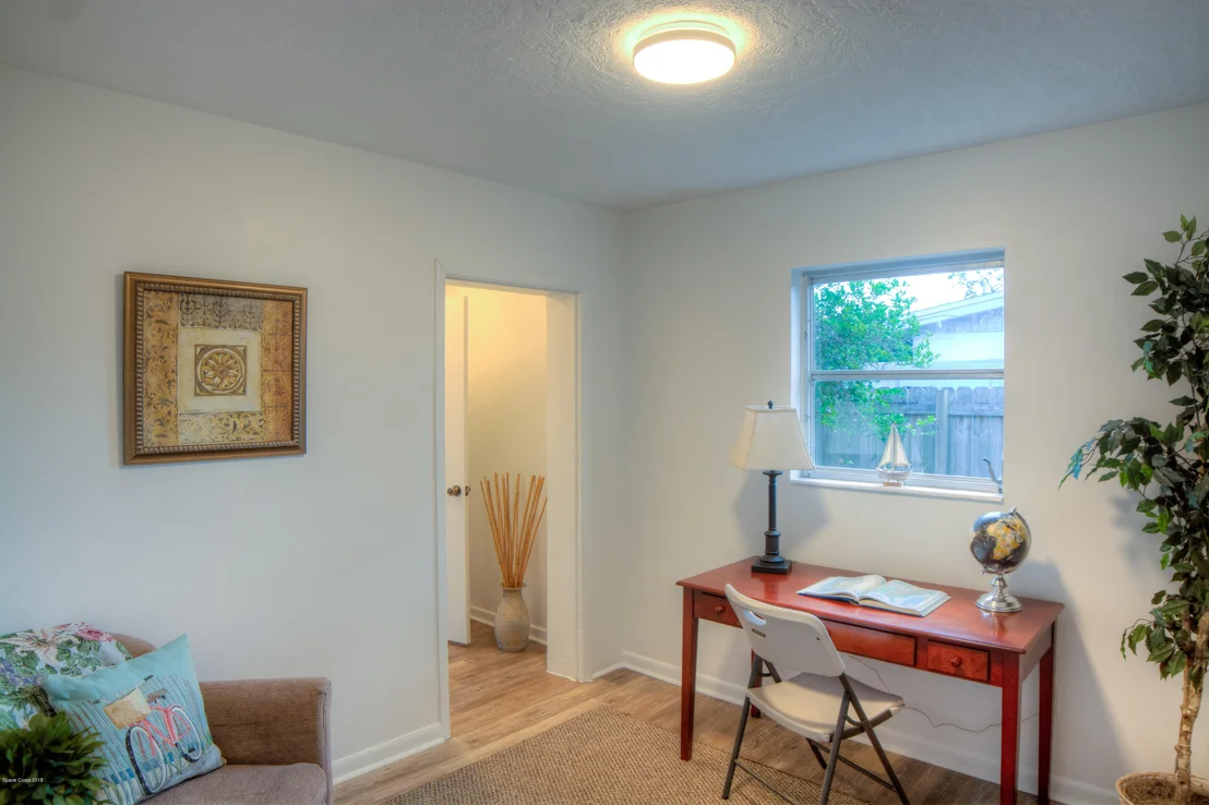 Photo of 1097 Madrid Road