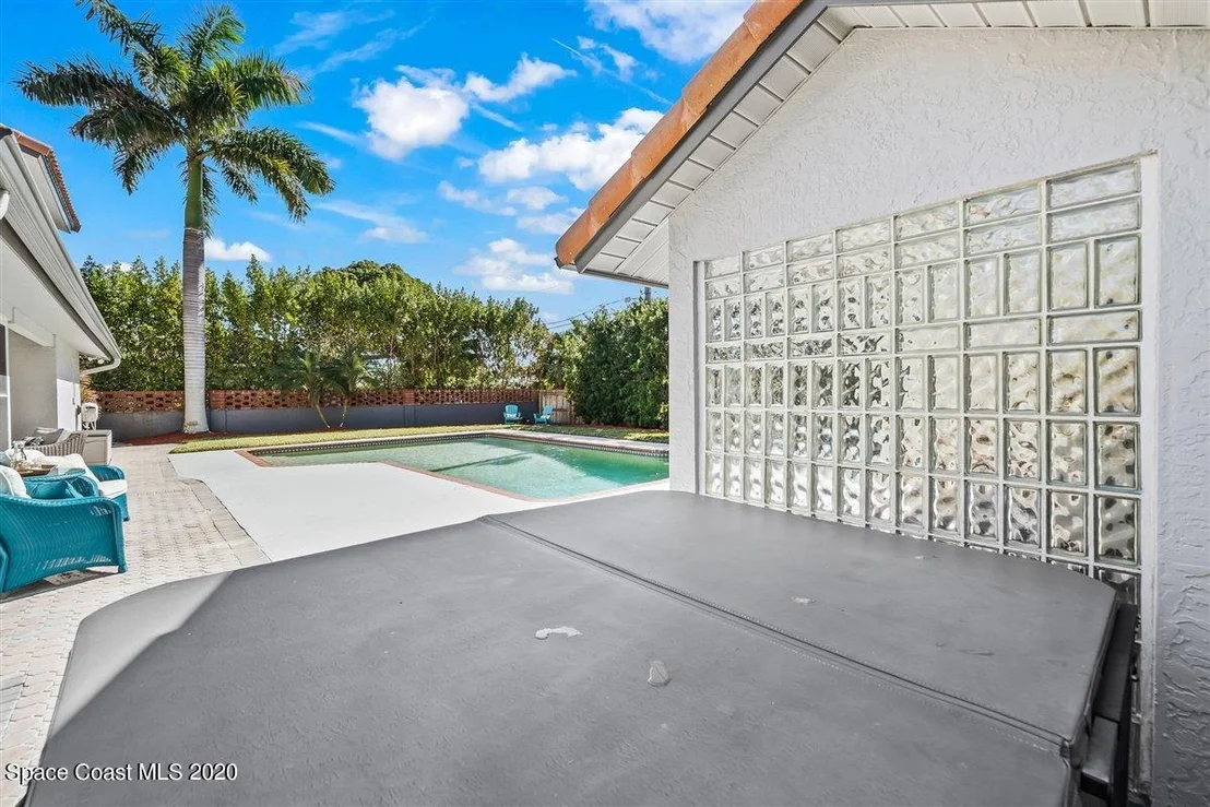 Photo of 403 Miami Avenue