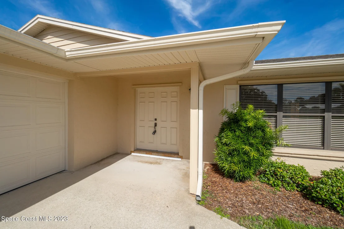 Photo of 1340 Bonaventure Drive