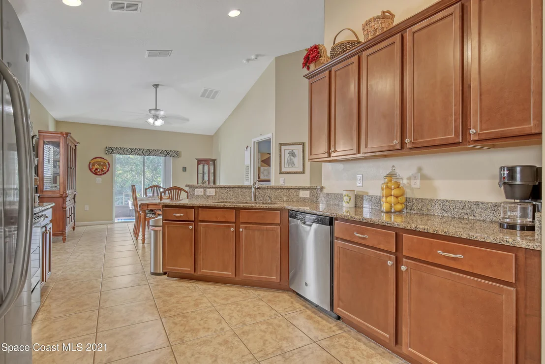 Photo of 1556 Litchfield Drive