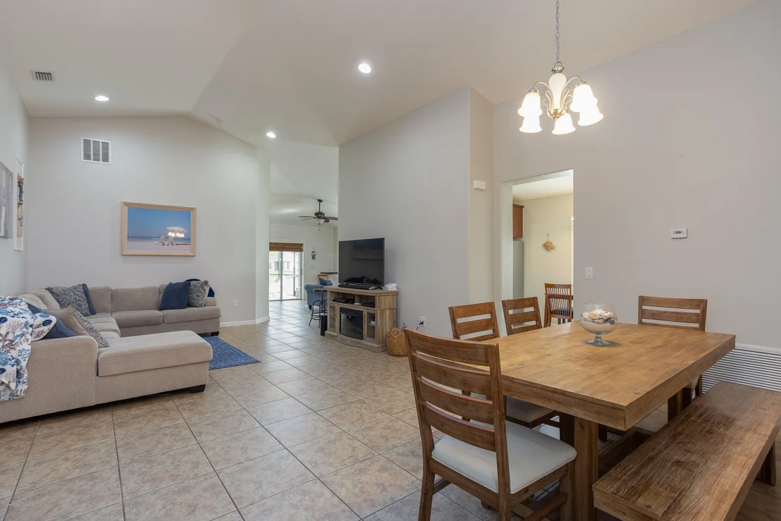 Photo of 1496 Litchfield Drive