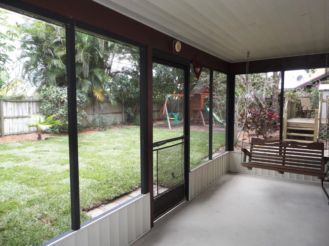 Photo of 415 Lee Avenue