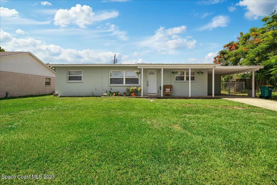 Photo of 2559 Floridiane Drive