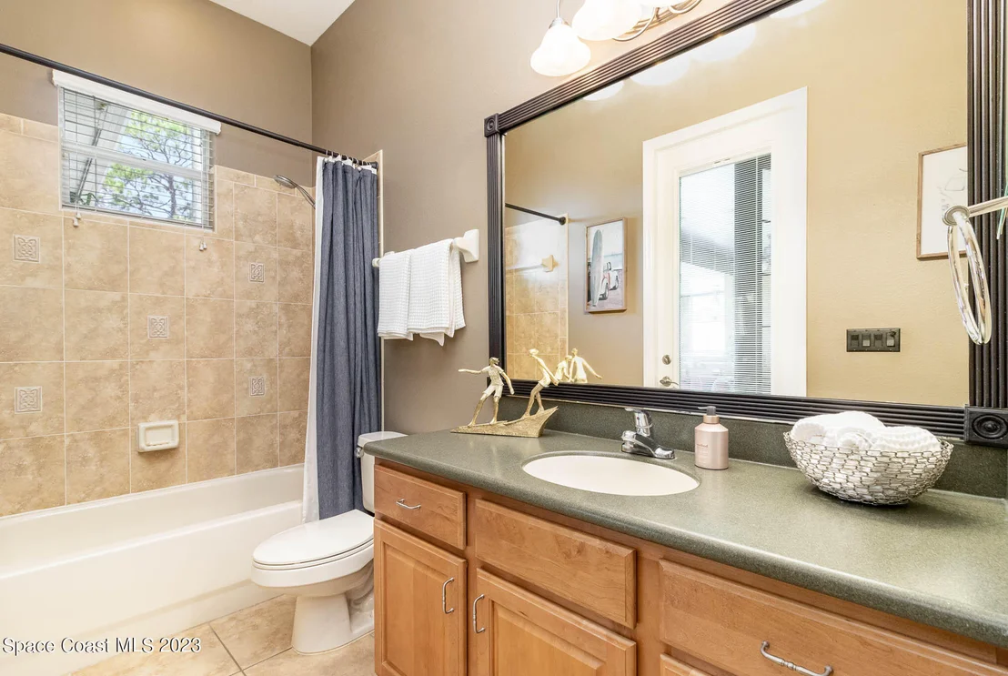 Photo of 2193 Woodfield Circle