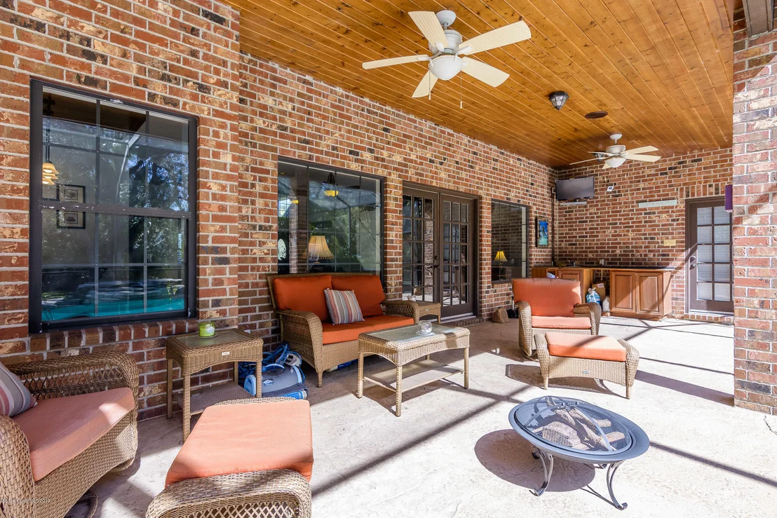 Photo of 3905 Hidden Oaks Lane