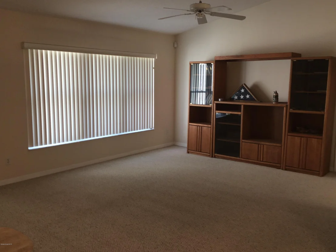 Photo of 4025 57th Terrace