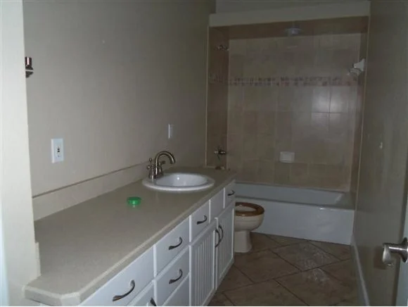 Photo of 2441 Delys