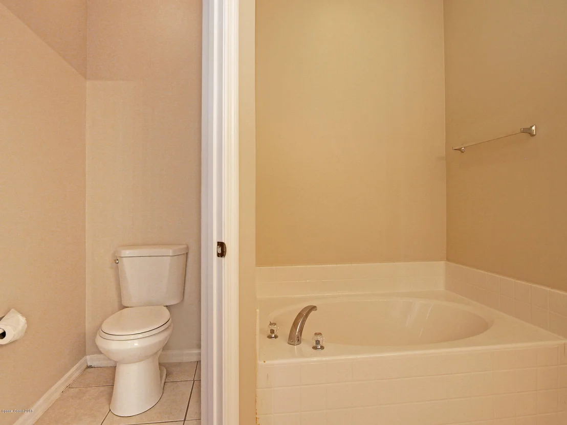 Photo of 1666 Talbott Street SE