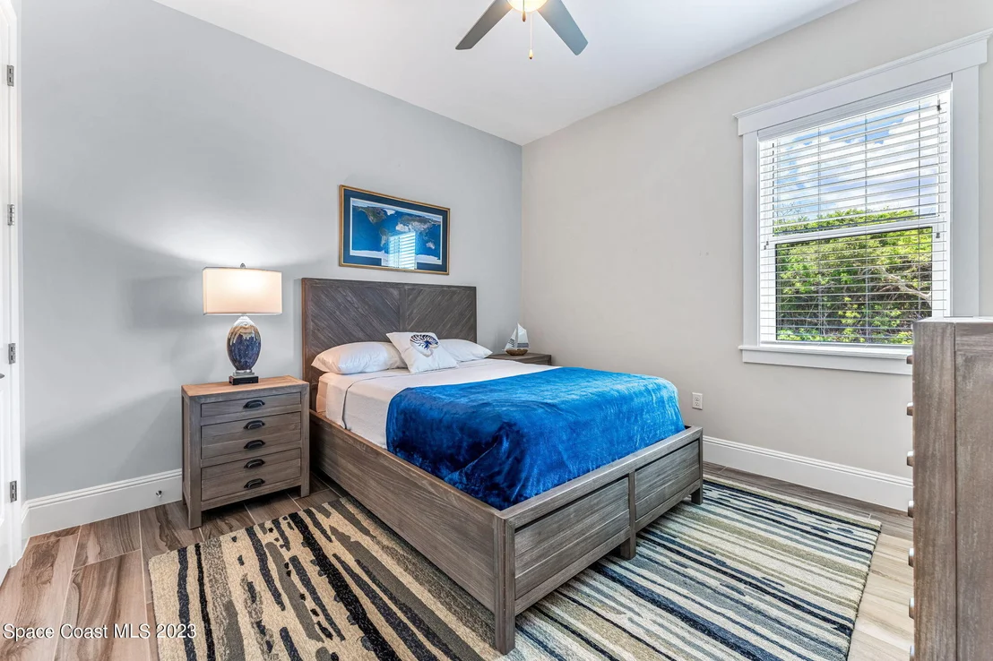Photo of 6231 Windward Lane