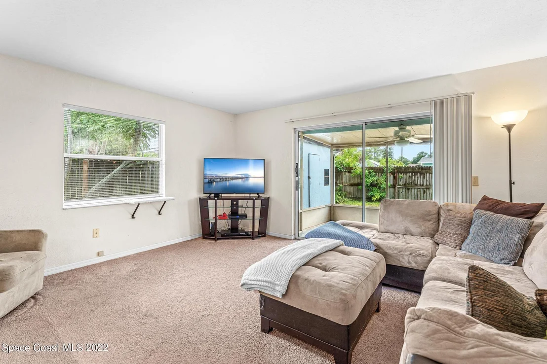 Photo of 1031 Regalia Drive