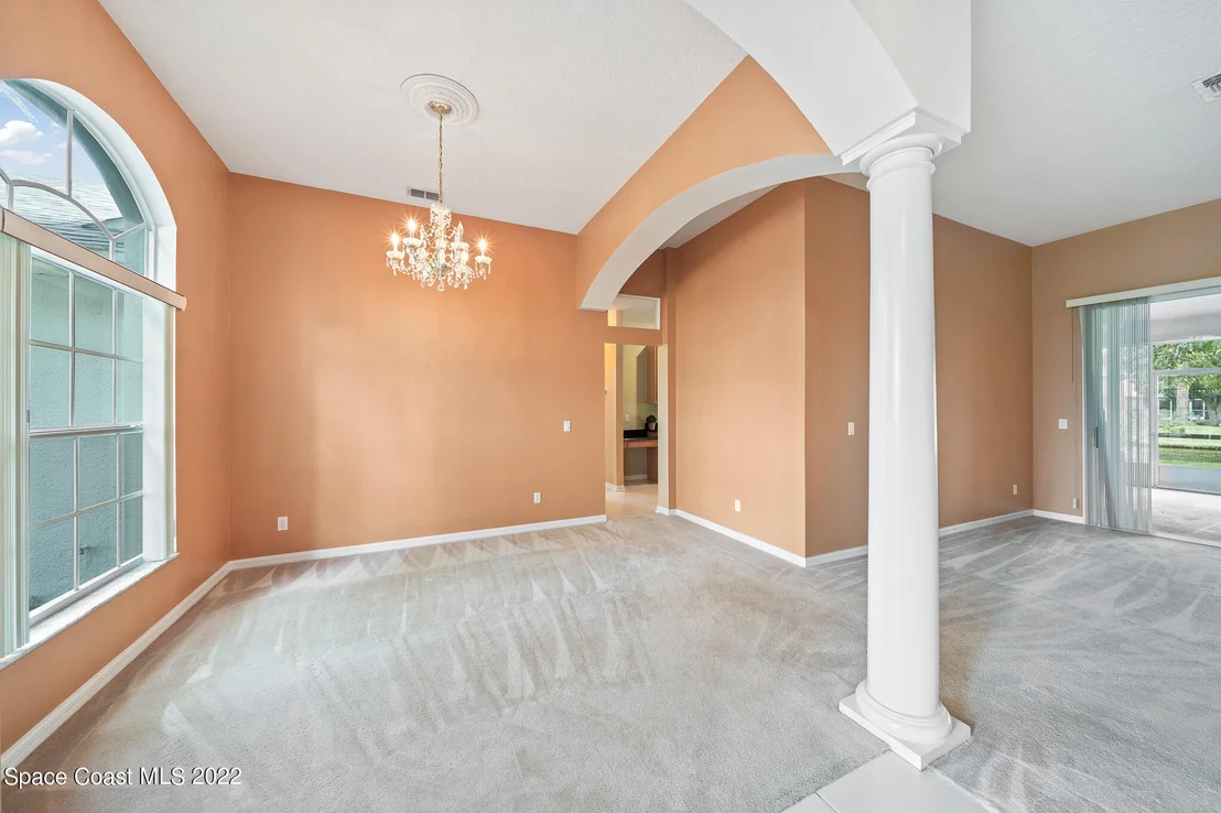 Photo of 631 Autumn Glen Drive