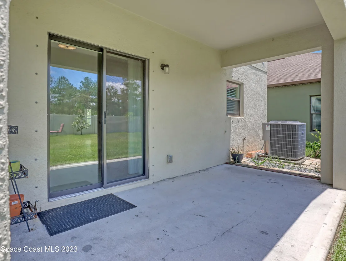 Photo of 1013 Musgrass Circle