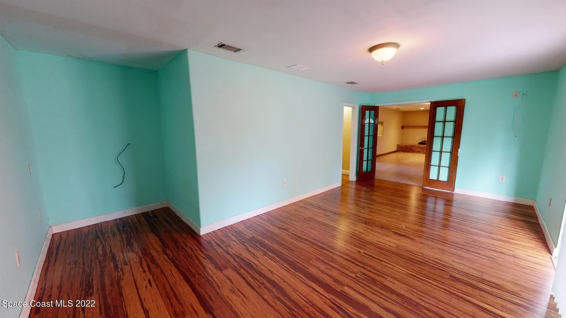 Photo of 272 E Haven Drive