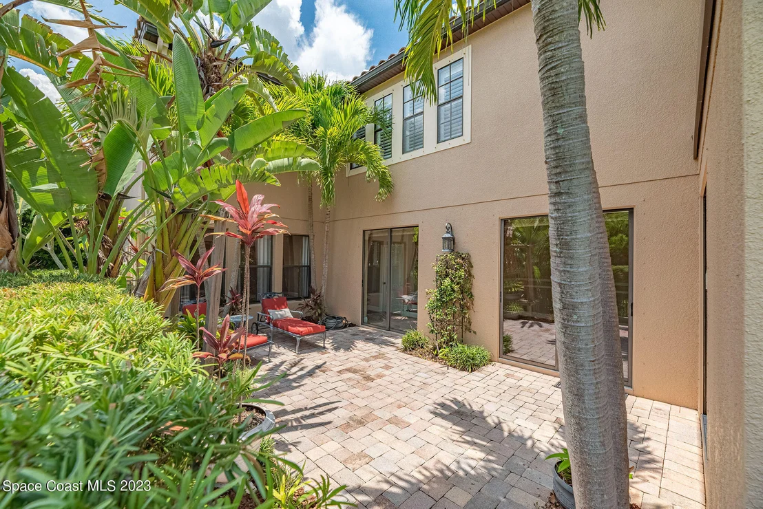 Photo of 609 Monterey Drive