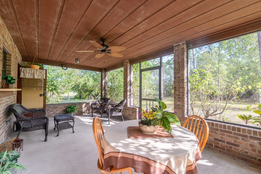 Photo of 2835 Beran Lane