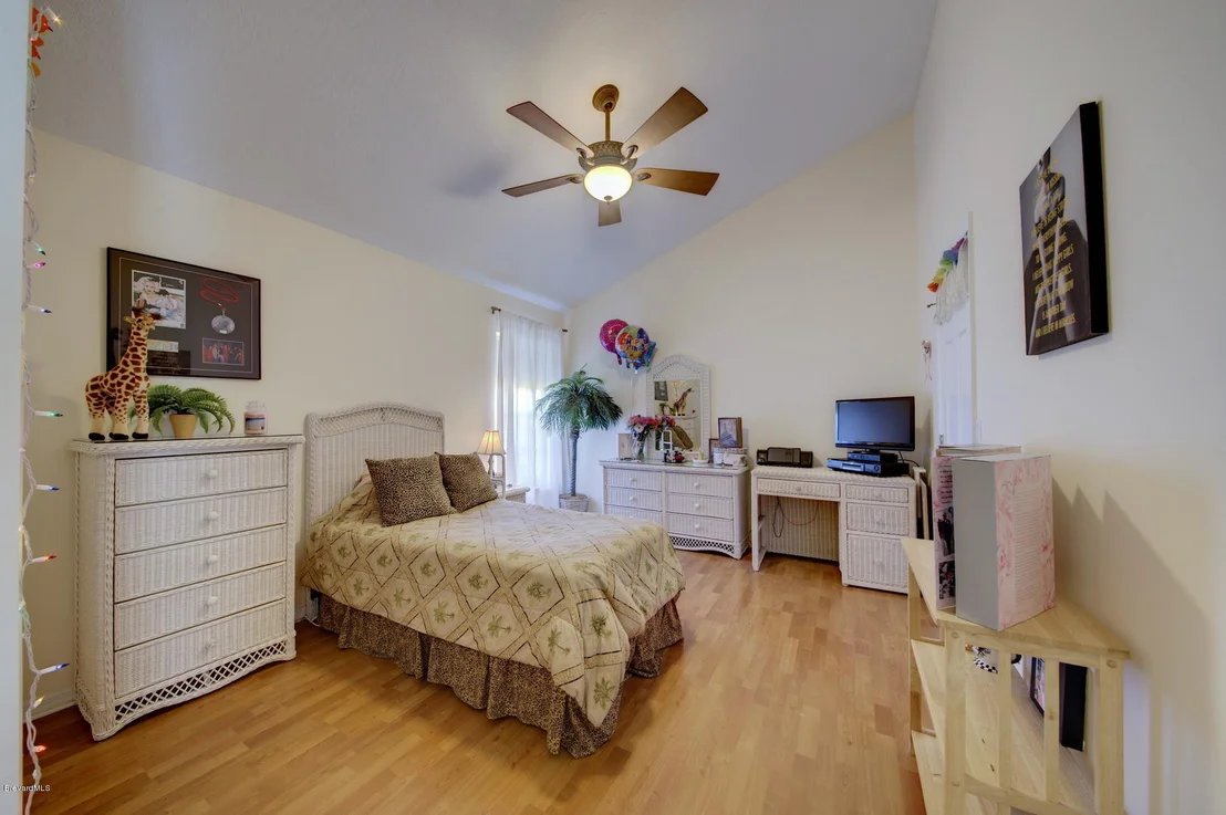 Photo of 313 Island Drive