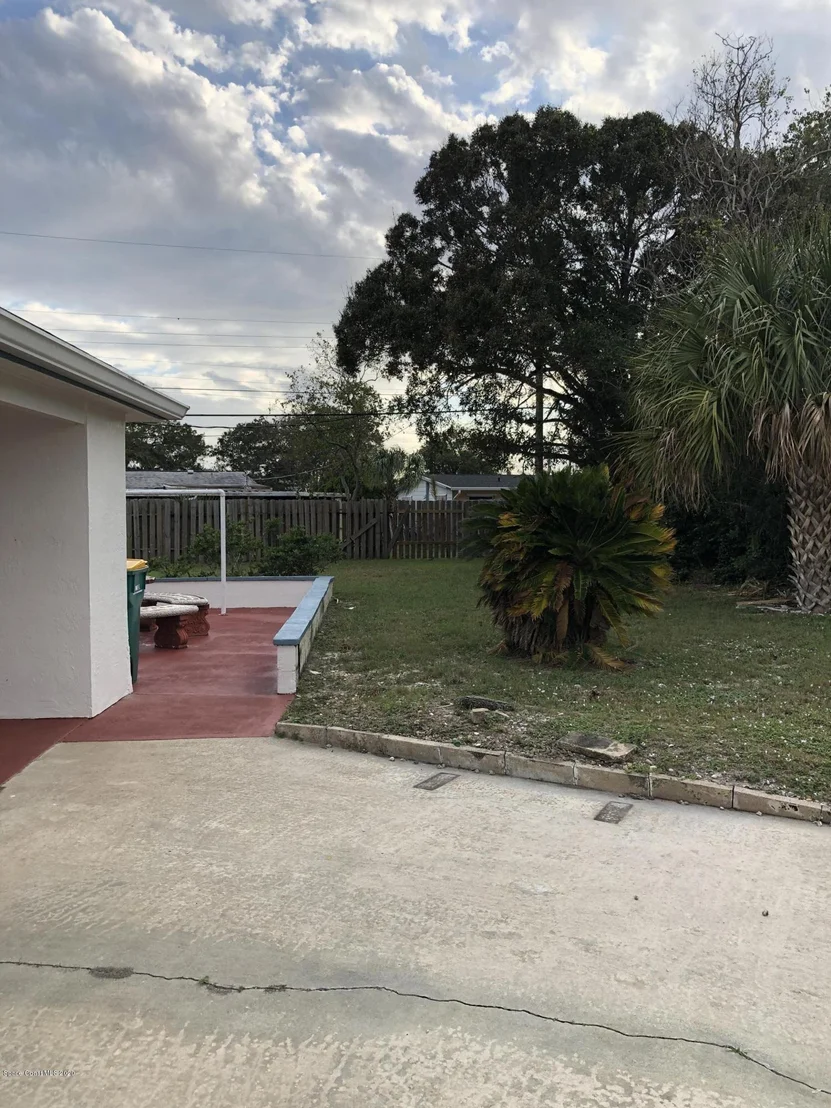 Photo of 2659 Saint Augustine Court