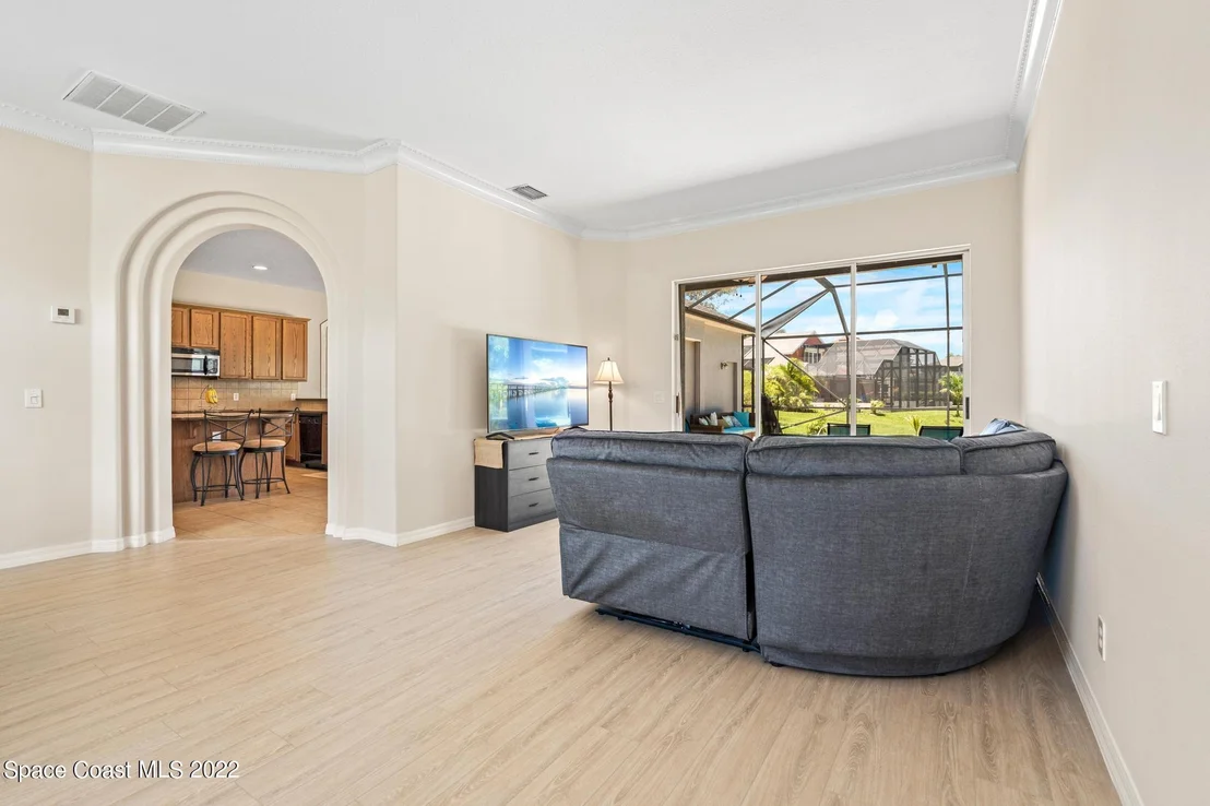 Photo of 3407 Peninsula Circle