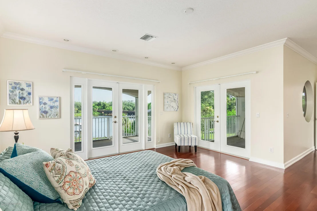 Photo of 984 Placid Drive