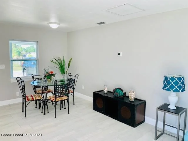 Photo of 2118 Little John Road