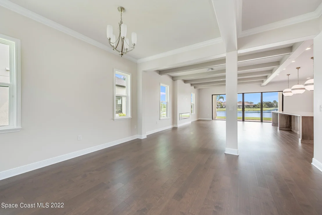 Photo of 8235 Lyside Drive