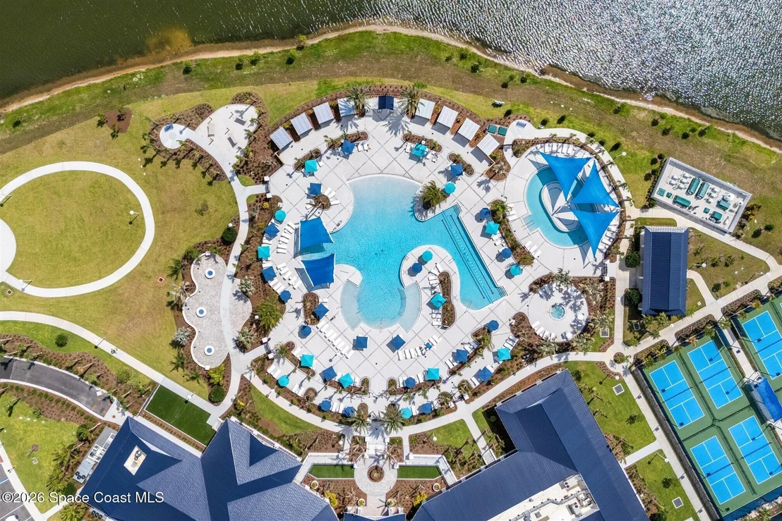 Photo of 3582 Coastline Lane