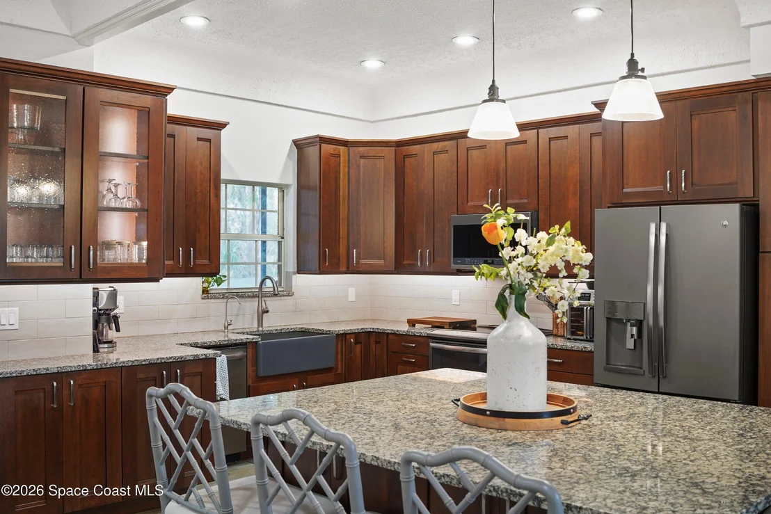 Photo of 572 Lake Ashley Circle