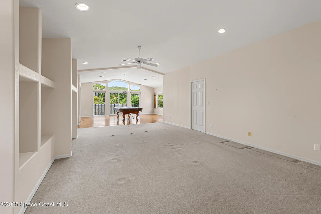 Photo of 853 Suntree Woods Drive
